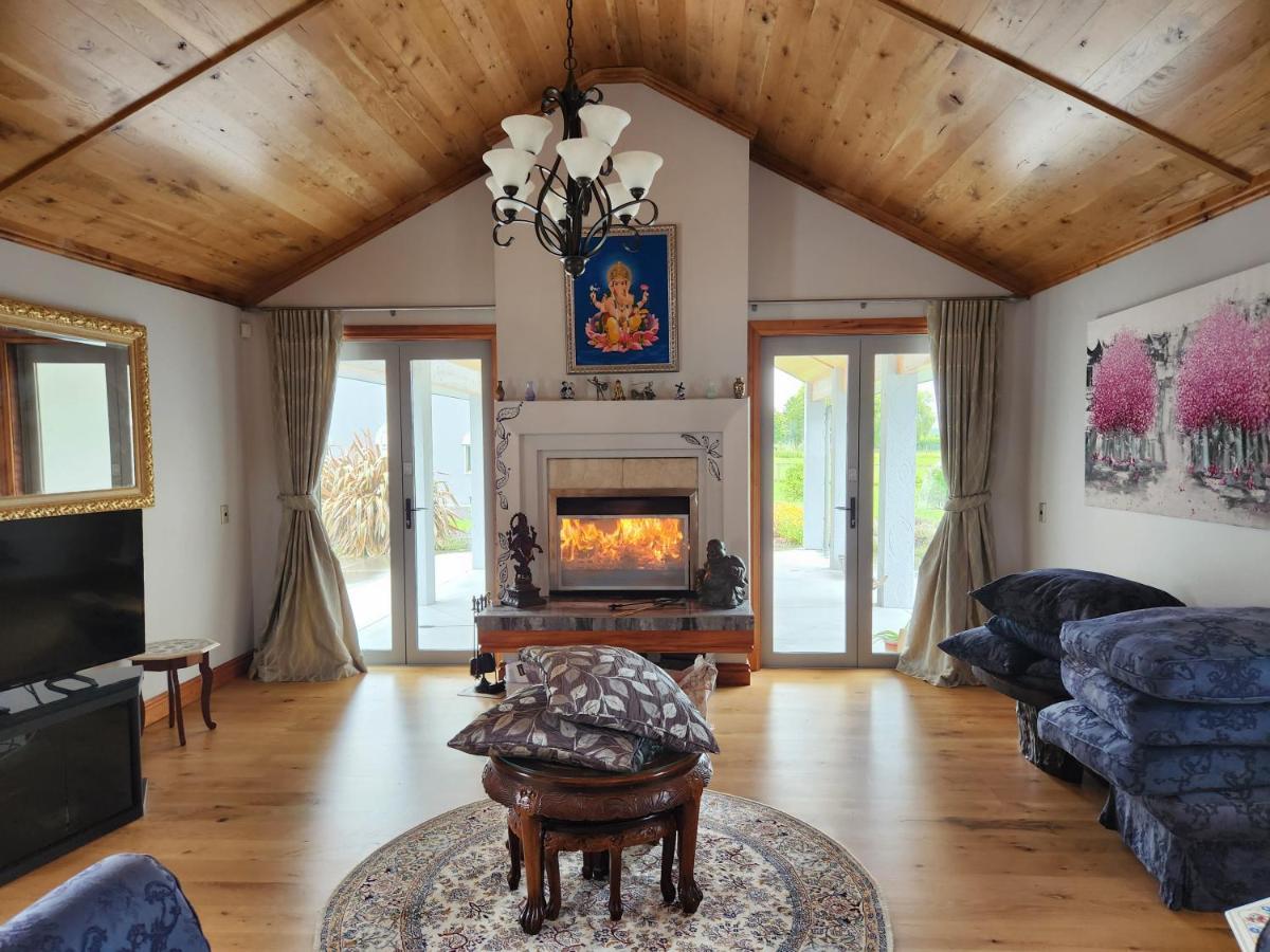 Bruntwoodlodge (Adults Only) Кембридж Екстер'єр фото